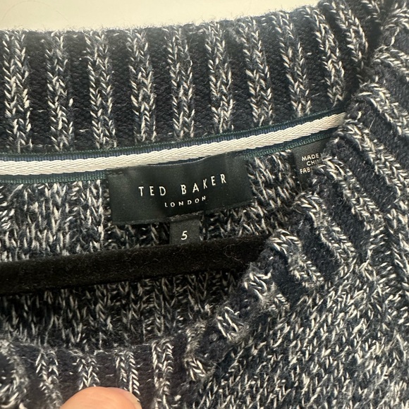 Ted Baker London Chunky Knit Sweater (Size 5 = XL/XXL) Navy - Picture 3 of 3